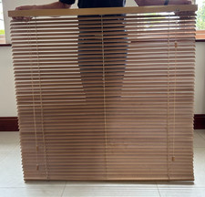 Wooden Venetian Blinds Horizontal 2.5cm Slat, 115cm (W) x 100 cm(D) & BRACKETS