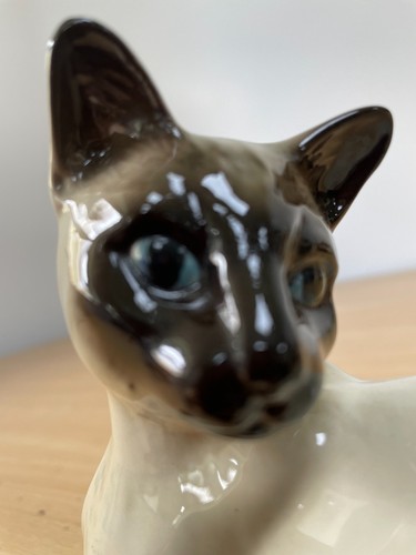 Royal doulton siamese cat - siamese,