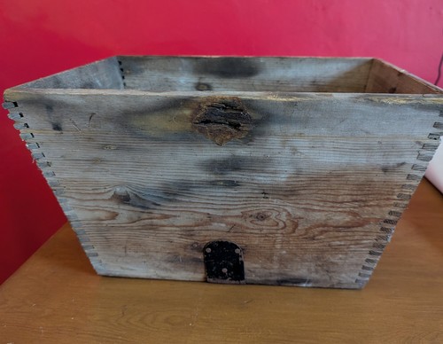 Antique old pine crate not - antique,
