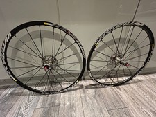 Mavic Ksyrium pro  Disc Wheelset (Rear does not run true)