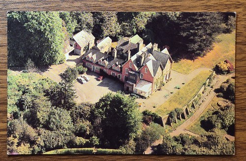 The red house hotel - the,