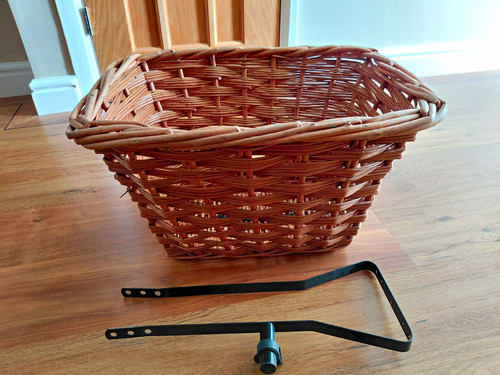 Very large oblong woven wicker - large,