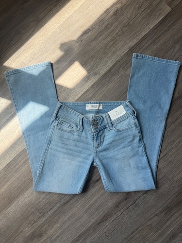 Hollister low rise boot cut - rise,