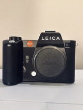 Leica SL2 + M to L Adapter |