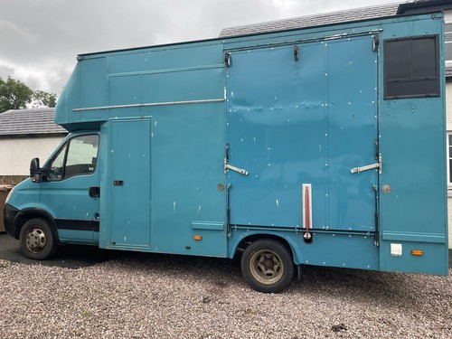 Iveco daily horsebox - 5.2t,
