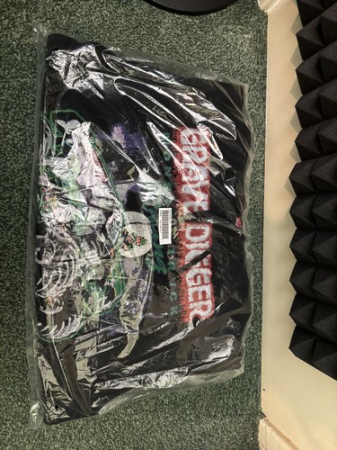 Supreme monster jam - supreme,