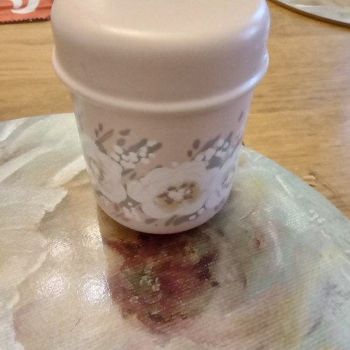 Hornsea pottery floral lidded - floral,