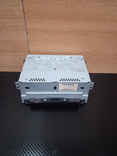 Volvo v40 mk3 - volvo, stereo