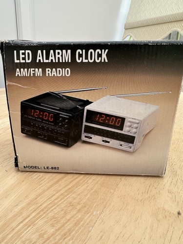 Vintage led alarm clock fm - alarm,