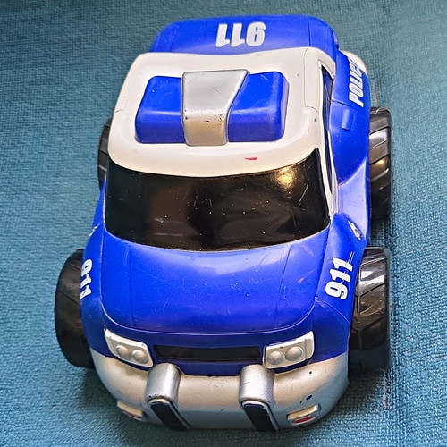 Blue white police 911 - white,