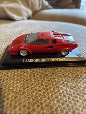 Lamborghini Countach miniature car 1/43 Del Prado