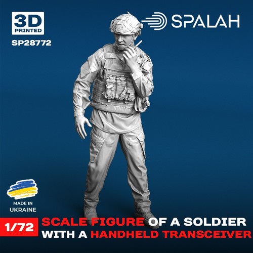 Scale soldier with radio - 1/72,