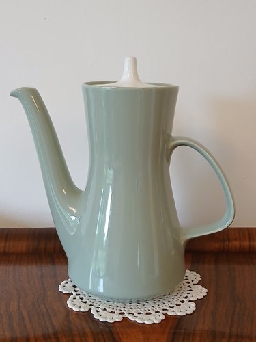 Poole pottery cameo - poole,