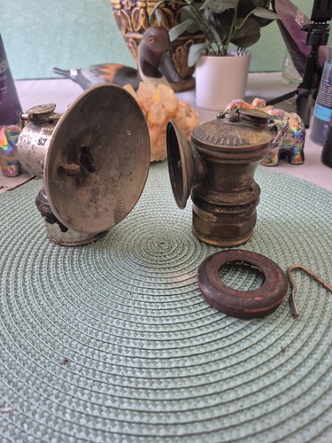 Two vintage miners carbide - vintage,