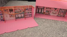 LOL Surprise house - very good condition