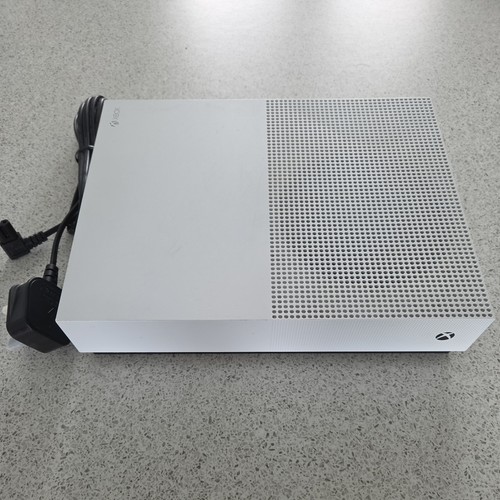 Xbox one all digital - xbox, s