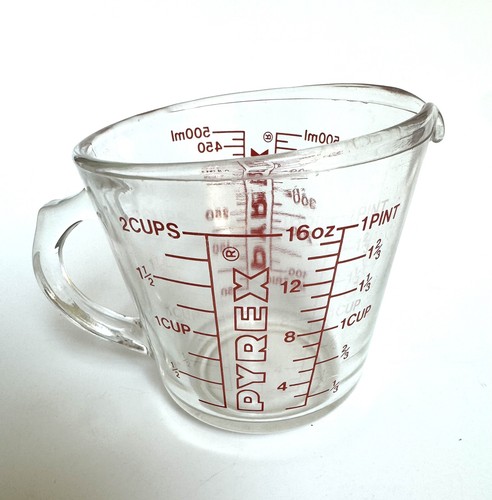 Vintage pyrex glass - glass, measuring