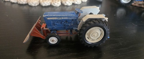 Britains farm toys ford 6600 - farm,