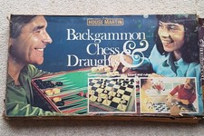 Vintage House Martin Backgammon and Chess Set