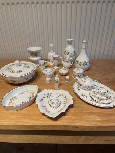 Wedgewood mirabelle bone - wedgewood,