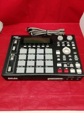 AKAI MPC1000 Music Production