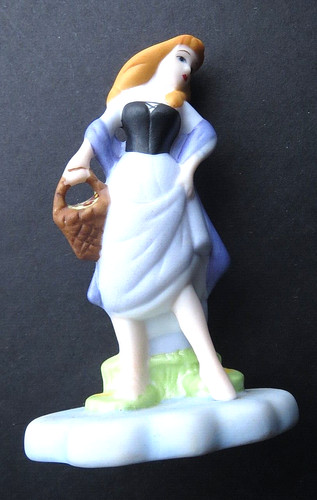 Sleeping beauty figurine - beauty,