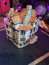 Tey Pottery John Knox House