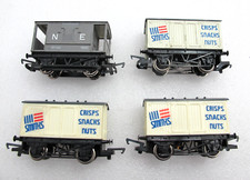 Hornby  OO Gauge Smiths Crisps