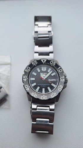 Seiko watch rare black - rare,