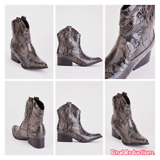 SALE BLACK SNAKE-SKIN PRINT LADIES SIZE 7/40 MID CUBAN HEEL COWBOY ANKLE BOOTS