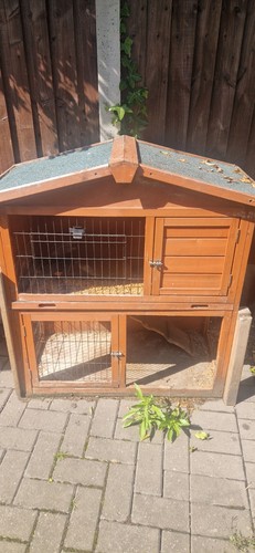 Rabbit hutch chicken coop - rabbit,