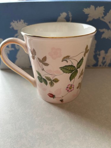 Wedgwood wild strawberry mug - wedgwood,