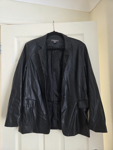 Pre owned good condition - pre-owned,