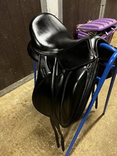 Devoucoux Makila S Dressage Saddle