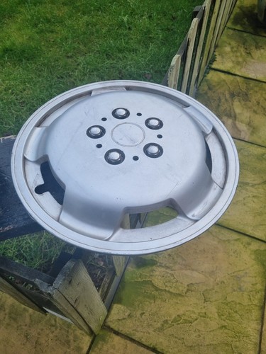 Motorhome wheel trims 15ins - motorhome,