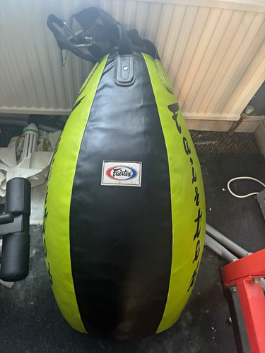 Fairtex hanging teardrop - 2,