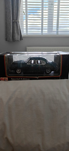 Maisto special edition jaguar - maisto,