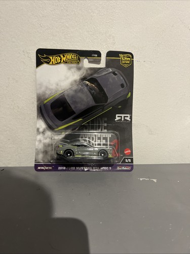 Hot wheels premium nissan - wheels,