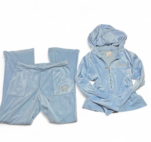 Baby blue boundaries y2k - baby, no