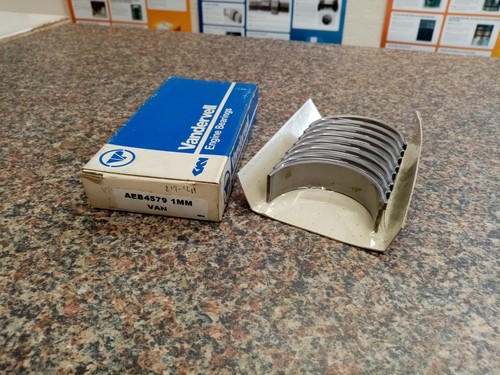 Big end bearing - end, set