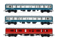 HORNBY/LIMA 'OO' GAUGE RAKE OF