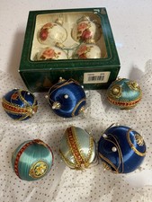 Vintage Christmas Tree Baubles