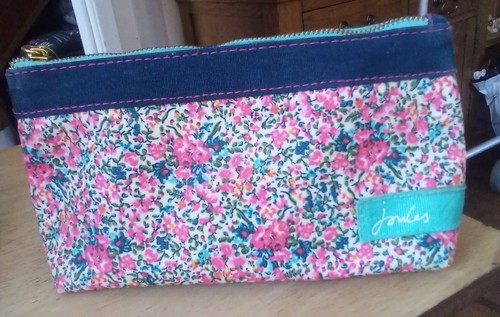 Joules cosmetic bag - cosmetic, clean