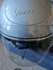 Vespa '70' full face silver