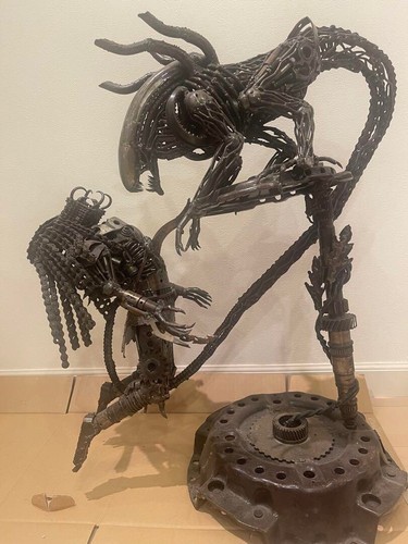Metal art alien - alien, predator