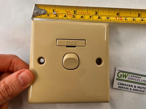 Clipsal fused spur switch fuse - clipsal,