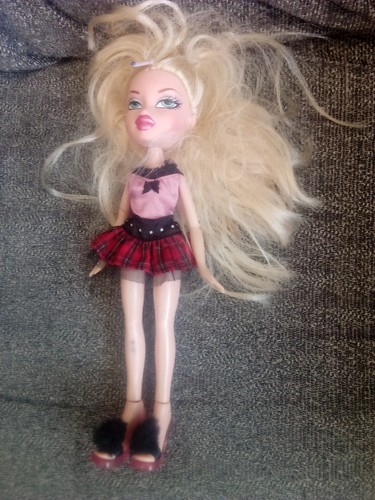 Vintage 2001 mga - 2001, bratz