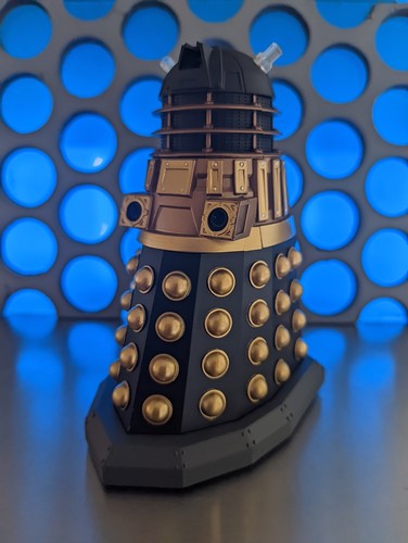 Doctor who emperor - guard, dalek