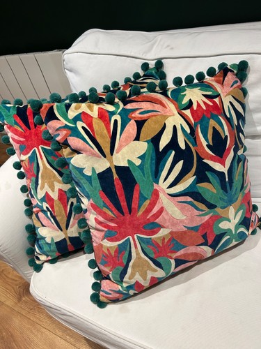 Harlequin melora velvet - harlequin,