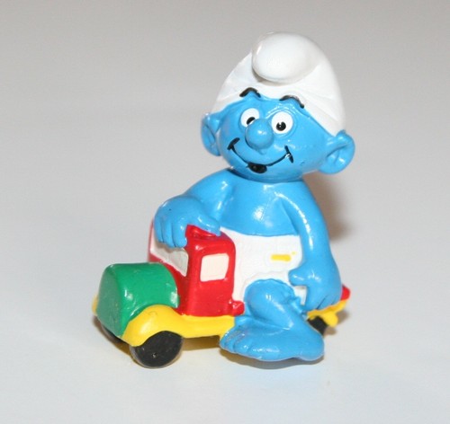 Schleich baby smurf - -, on